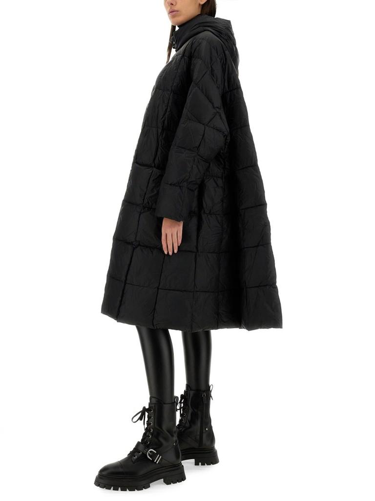 IENKI IENKI Ienki Ienki Long Down Pyramid Coat