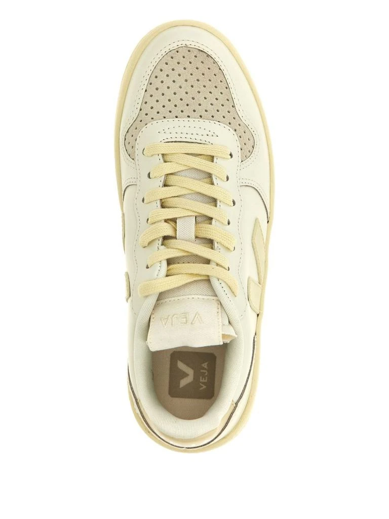 Veja Veja Women's Sneakers 2