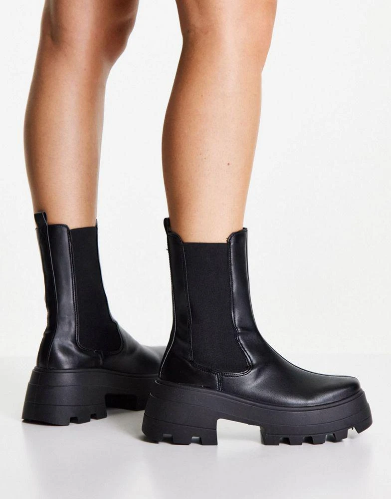 ASOS ASOS DESIGN Ada chunky chelsea boots in black 1