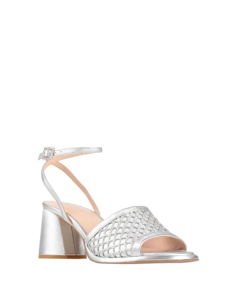 ZINDA Sandals
