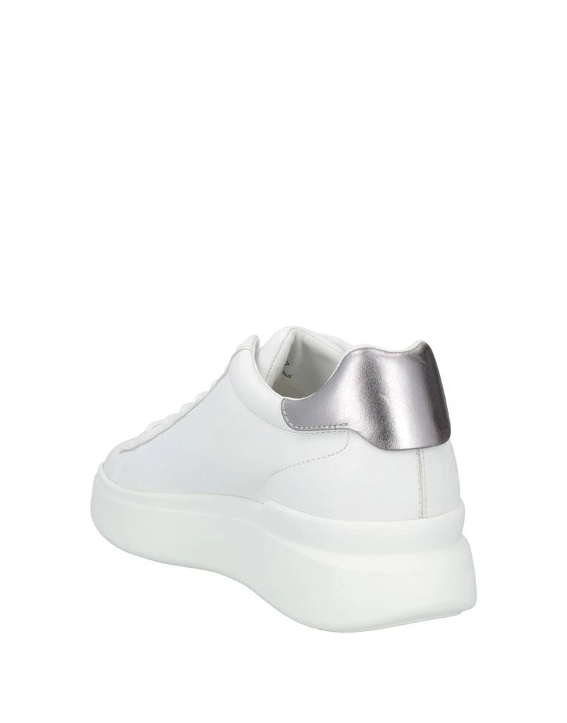 Sneakers – On Sale Now with Up to 51% Off Discover Exclusive