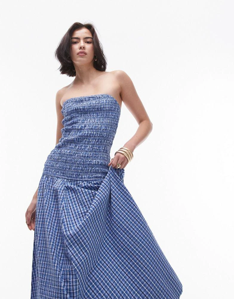 Topshop Topshop shirring check bandeau maxi dress in blue 2