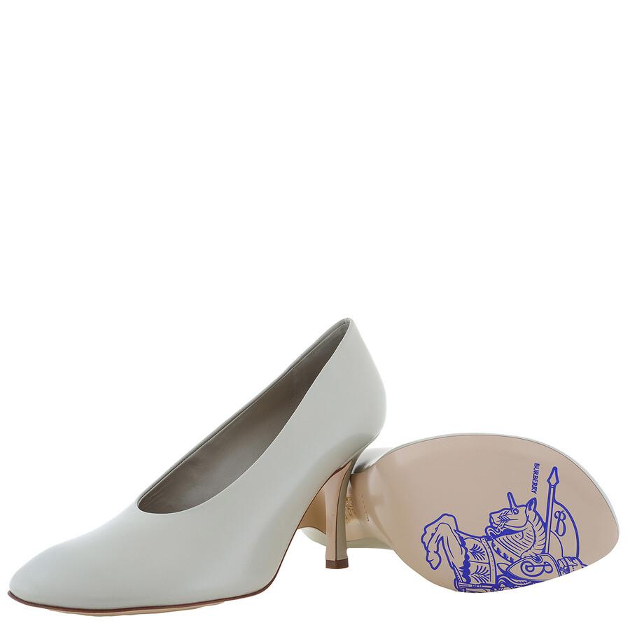 Burberry Burberry 85mm Slip-On Leather Pumps, Brand Size 36 (US Size 6)