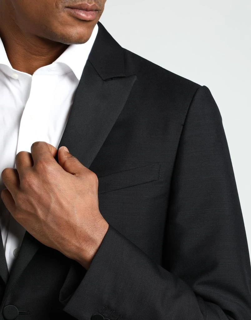 Valentino Suits 4