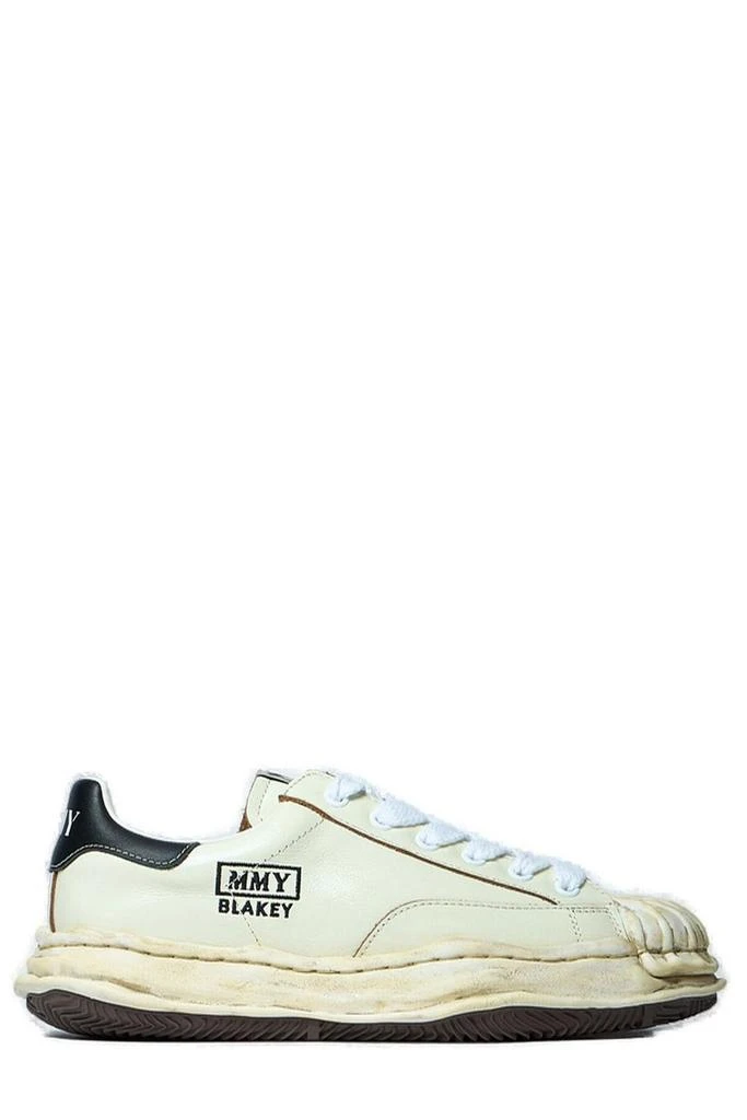 Maison MIHARA YASUHIRO Maison Mihara Yasuhiro Blakey Wrinkled Low-Top Sneakers 1