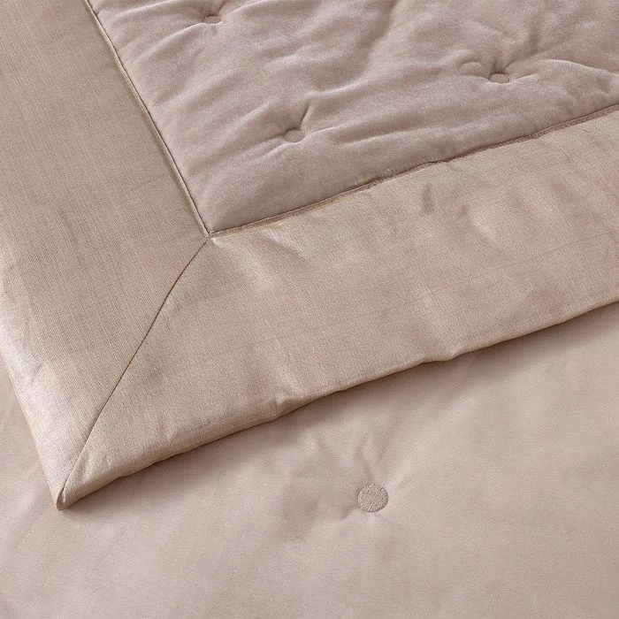Yves Delorme Cocon Velvet Counterpane Quilt 2