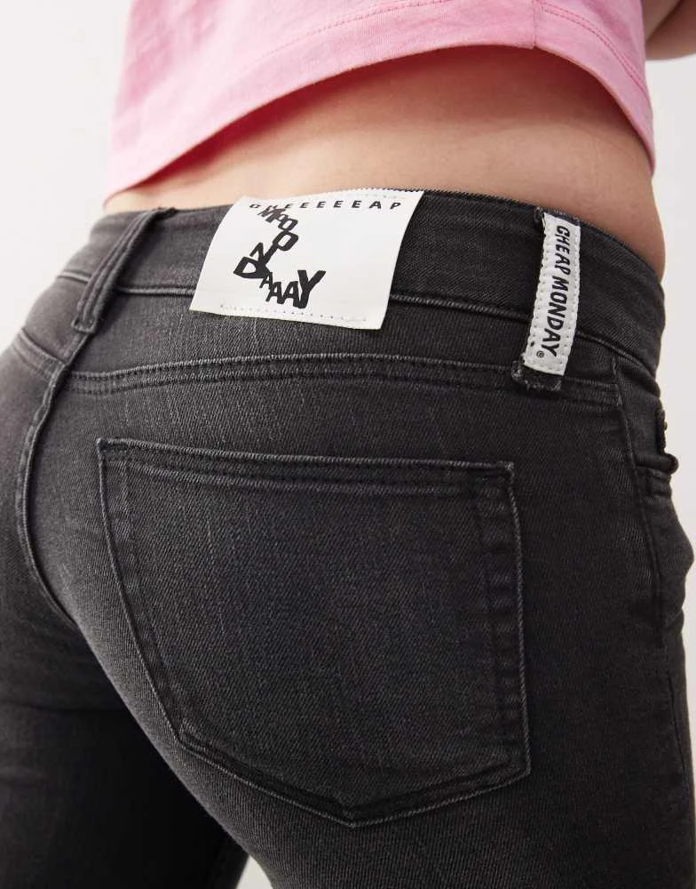 Cheap Monday Cheap Monday Booty Bei stretch low rise bootcut jeans in polly charcoal black wash 3