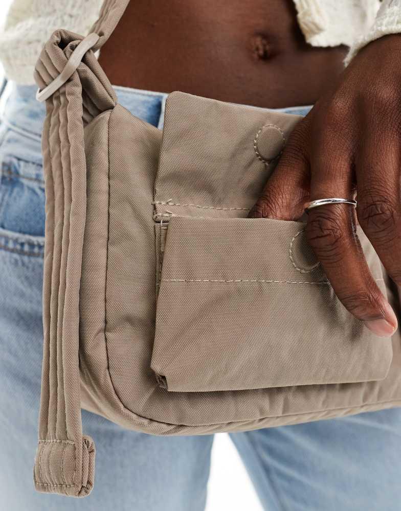 Baggu Baggu cargo nylon shoulder bag in dove grey
