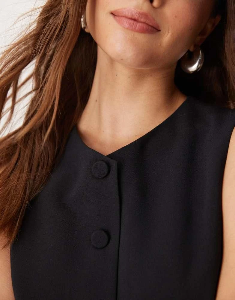 Abercrombie & Fitch Abercrombie & Fitch high neck tailored vest in black 4