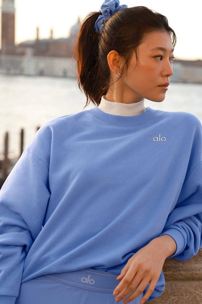 Alo Accolade Crew Neck Pullover - Crystal Clear Blue