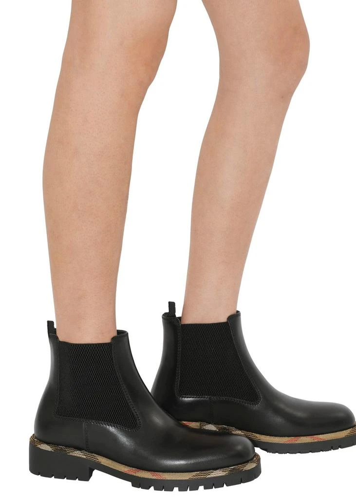 Burberry Leather gravel chelsea boots 2
