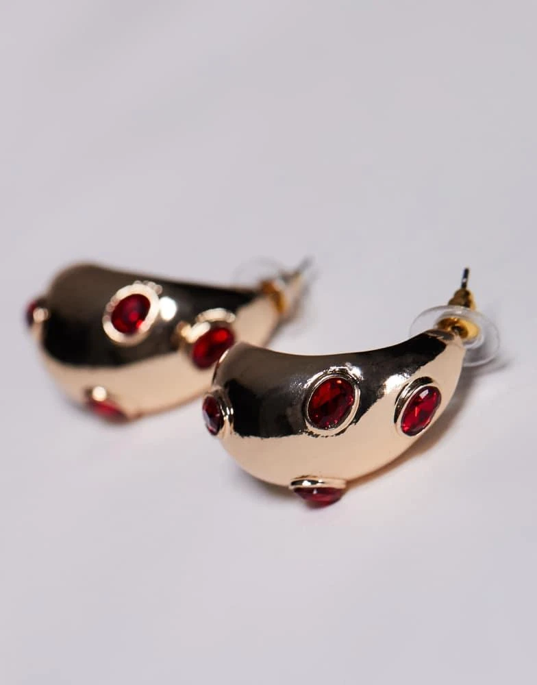 8 Other Reasons 8 Other Reasons chunky hoop earrings with red jewels in 18k gold plated 2