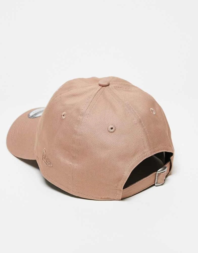 New Era New Era NY Yankees 9twenty cap in beige 3