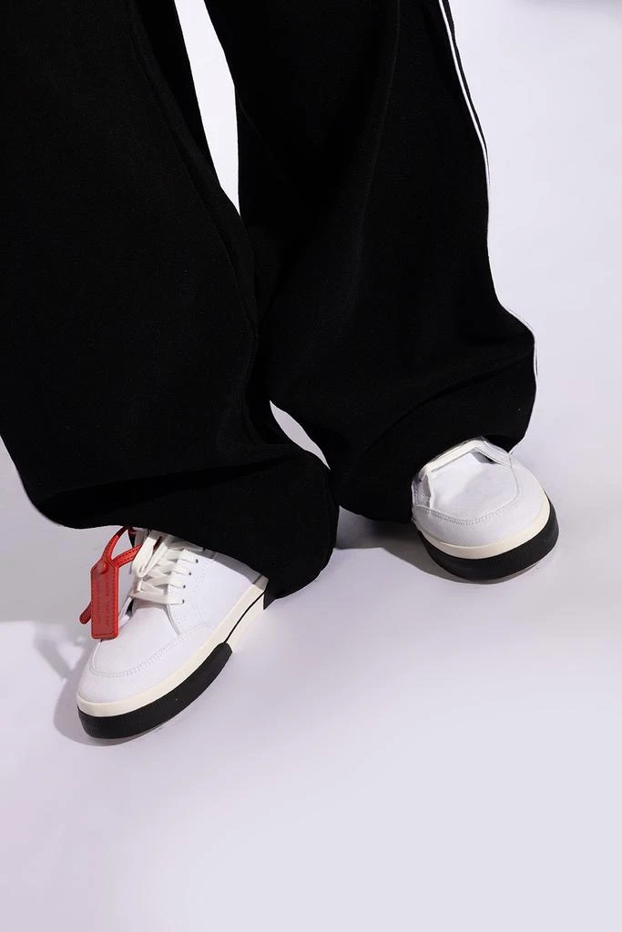 Off-White ‘New Low Vulcanized’ sneakers 2