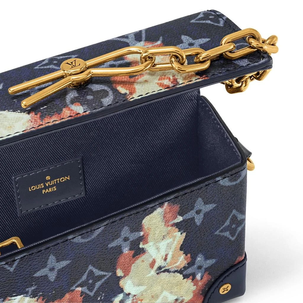 Louis Vuitton Steamer Wearable Wallet 6