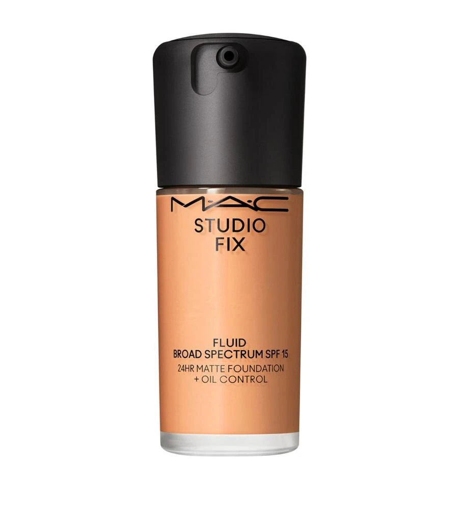 MAC Studio Fix Foundation SPF15 1