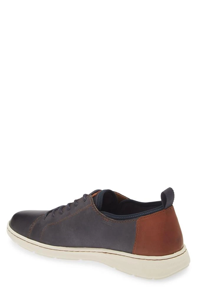 Born Magnus Sneaker 2