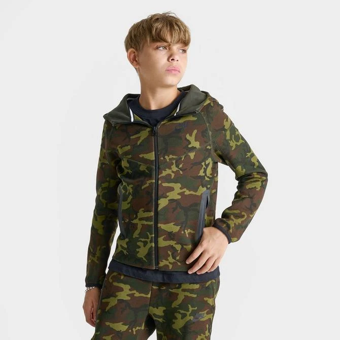 NIKE Boys' Nike Tech Fleece Camo Full-Zip Hoodie 3