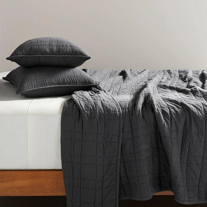 Brooklinen Lightweight Cotton Quilt & Sham Set 3