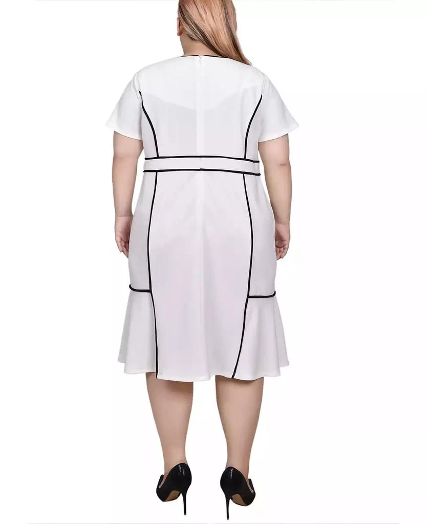 NY Collection Plus Size Short Sleeve Piped Detail Dress 2