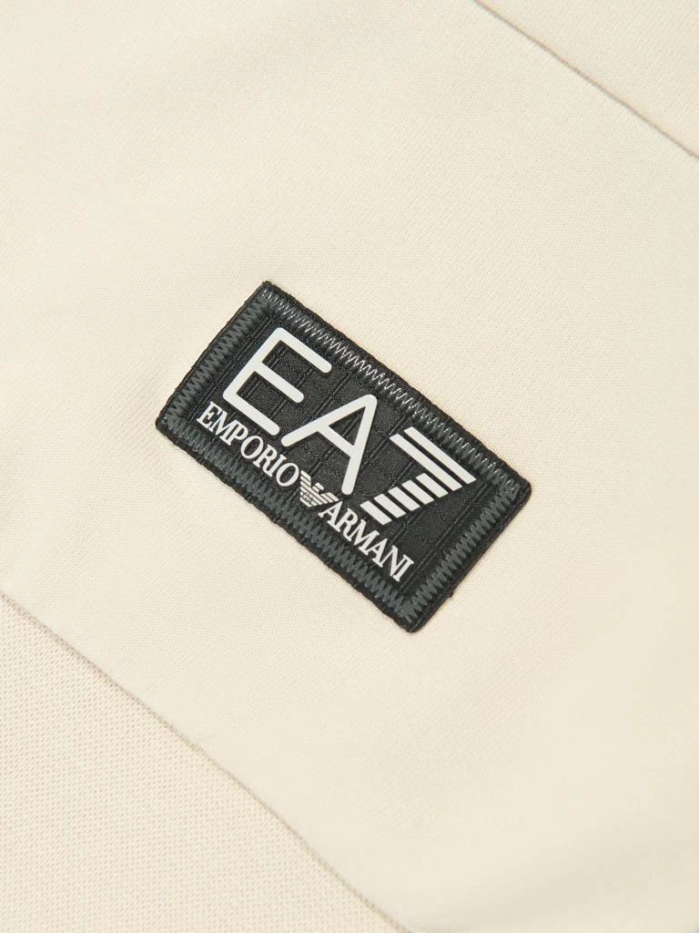 EA7 EMPORIO ARMANI Boys Logo Sweatshirt in Ivory 3