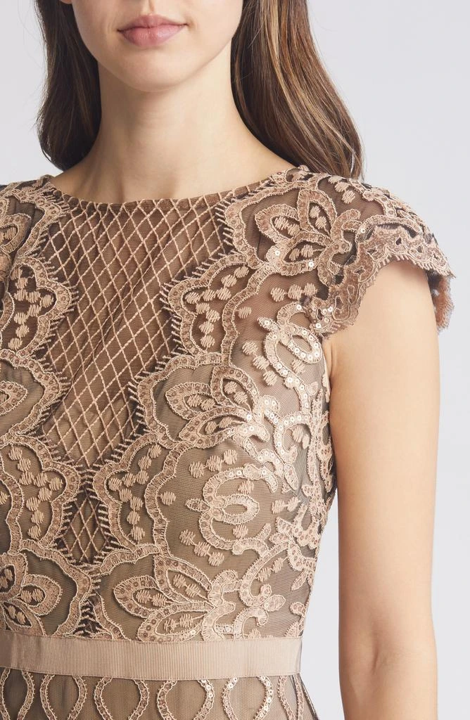 Tadashi Shoji Sequin Lace Body-Con Cocktail Dress 4