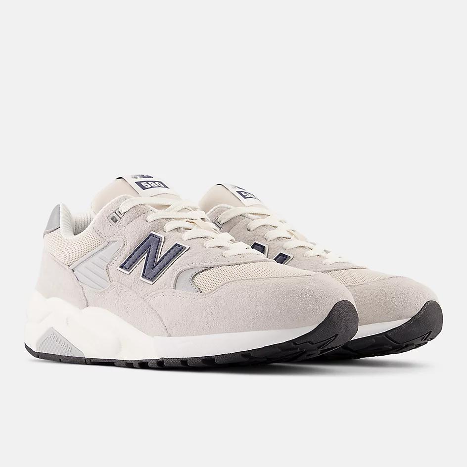 New Balance 580