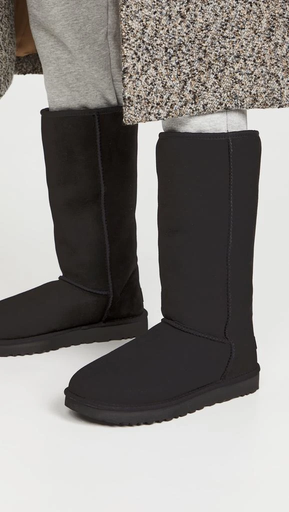 UGG W Classic Tall II Boots 2