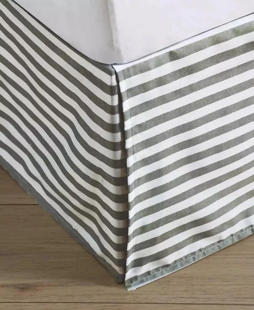 Macy
s Ameena Reversible 8-Pc. Comforter Sets 8