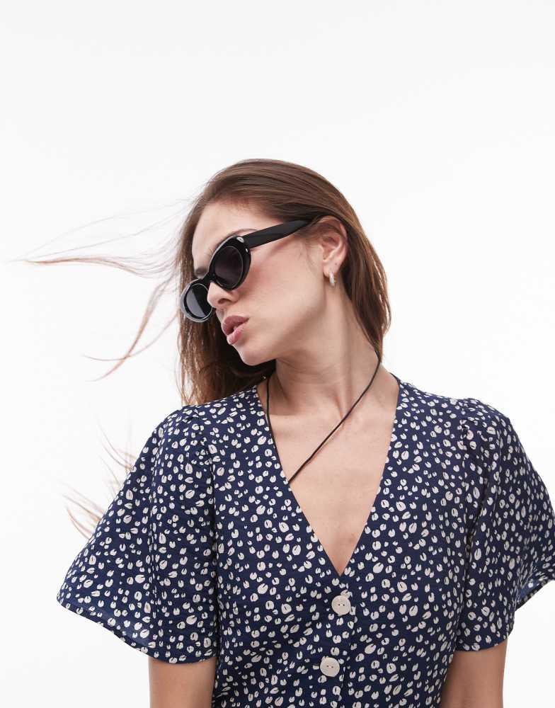 Topshop Topshop Sicily round sunglasses in black