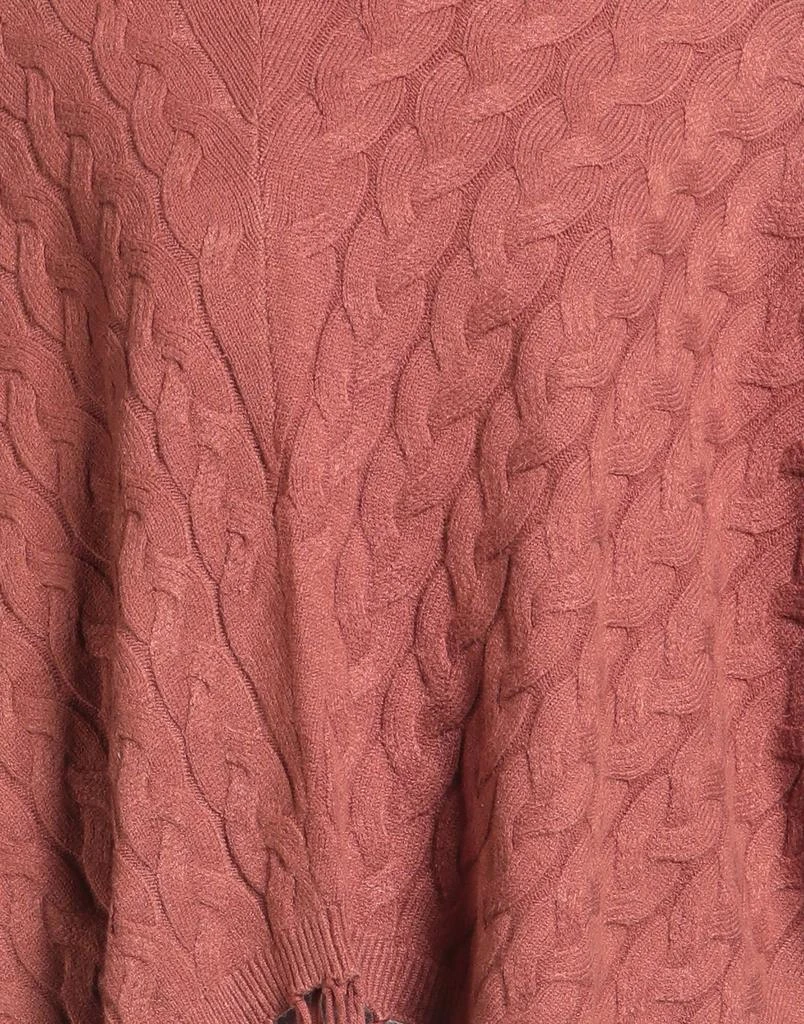 SILVIAN HEACH Cape 4