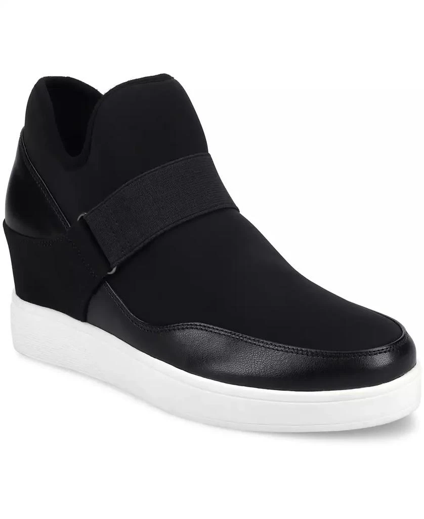 Journee Collection Women
s Damari Stretch Wedge Sneakers