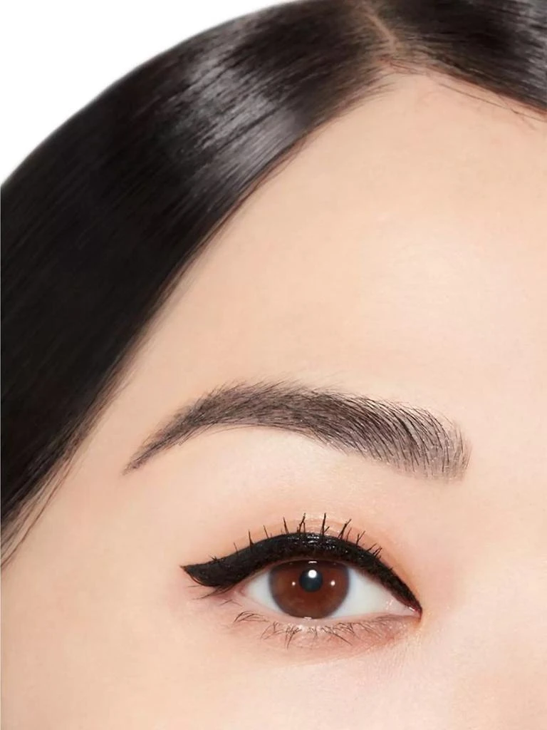 Chanel Eyeliner Pen 2