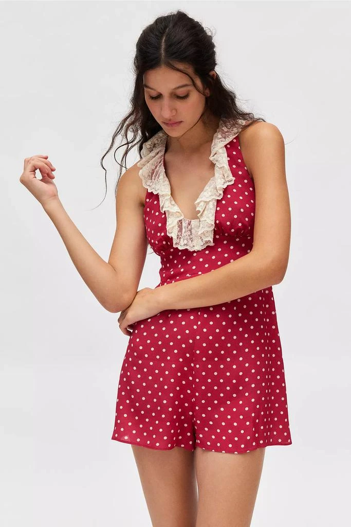 Kimchi Blue Kimchi Blue Darby Ruffled V Neck Romper 1
