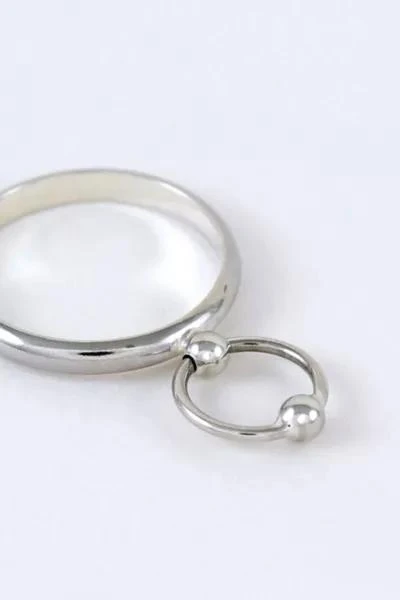 Soft Blonde Soft Blonde Pierced Ring 2