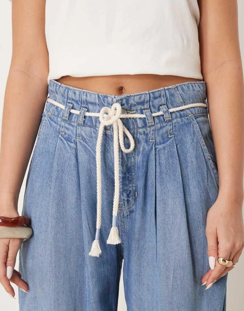 Free People Free People dakota cinched waist pull-on jeans in light blue 5