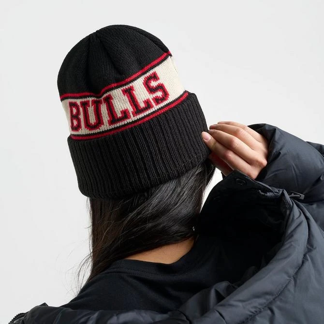 New Era New Era Chicago Bulls NBA Retro Beanie Hat 2