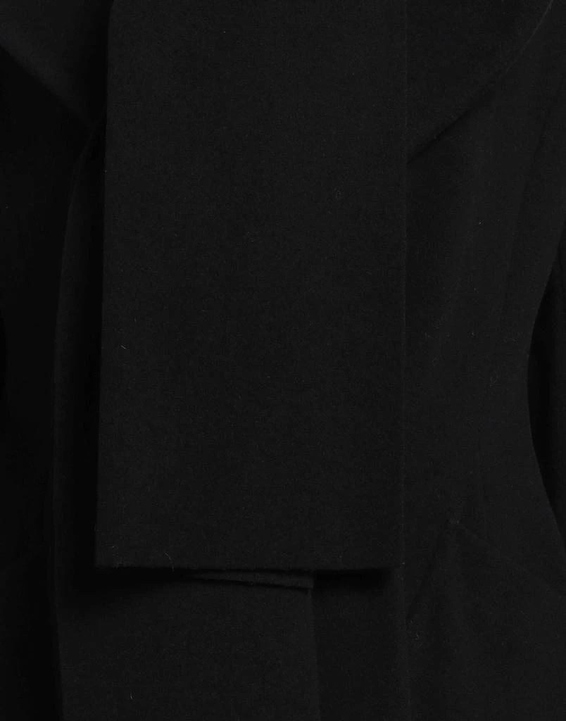 CARLA G. Coat 4