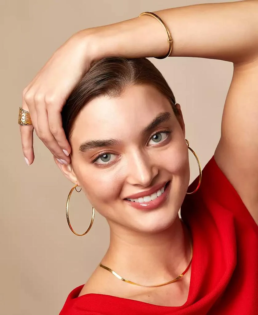 Italian Gold Round Hoop Earrings in 14k Gold 4