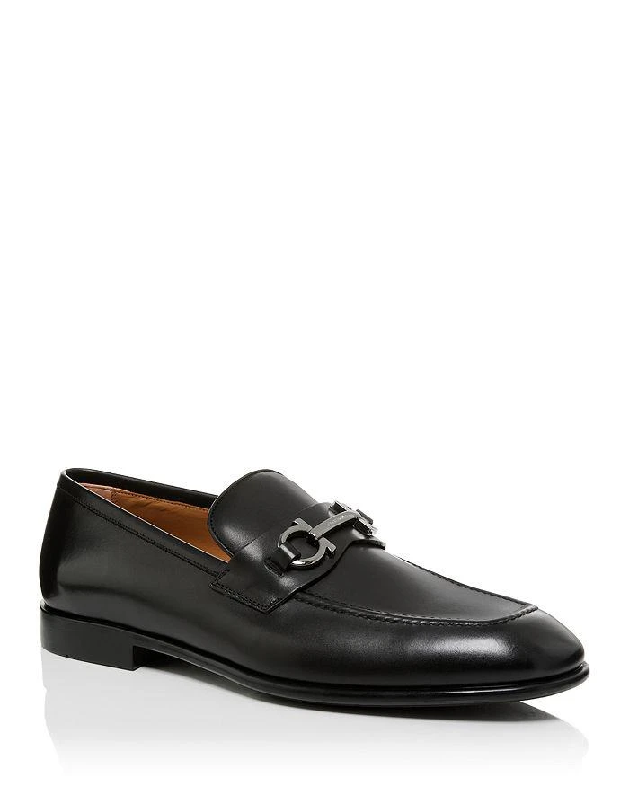 Salvatore Ferragamo Men display picture 1