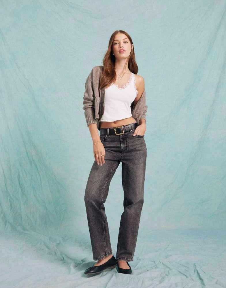 Miss Selfridge Miss Selfridge heart pocket straight leg jean in black 3