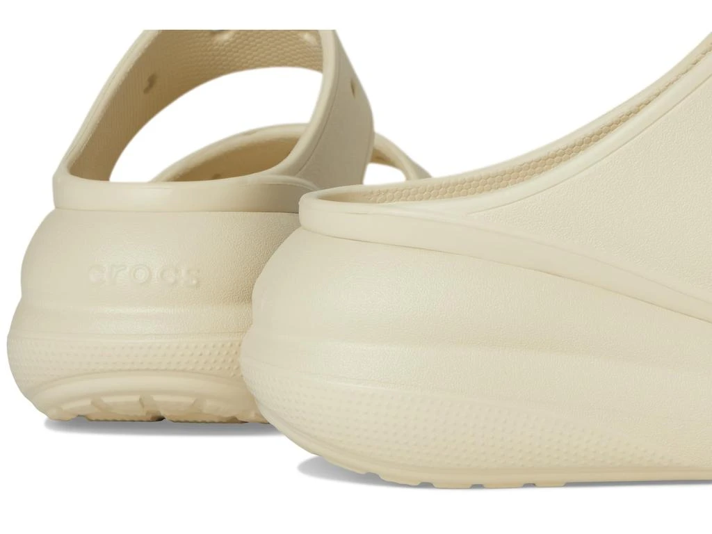 Crocs Classic Crush Sandal 6
