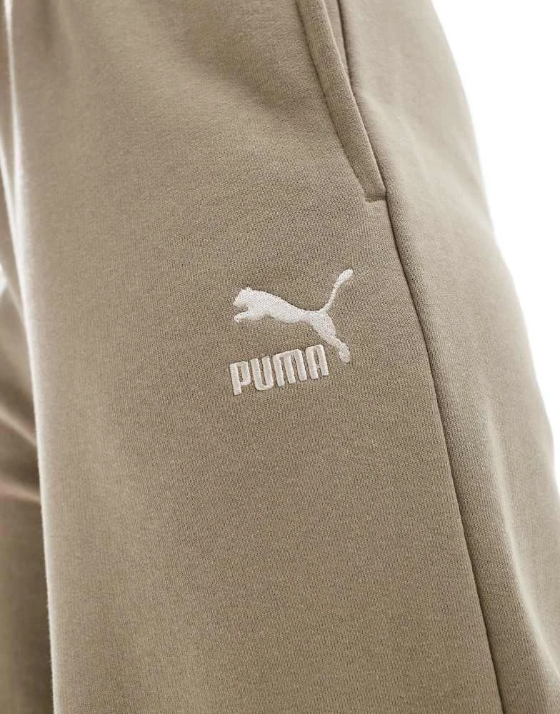 Puma Puma Classics relaxed sweatpants in beige 3