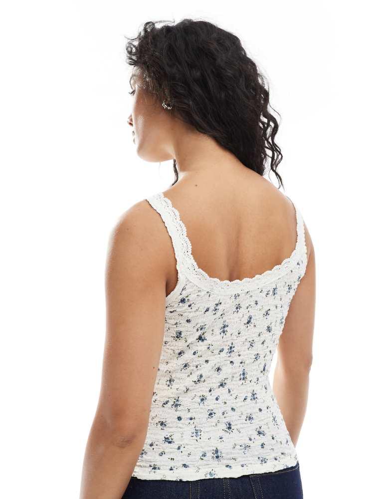New Look crinkle lace floral cami in cream – On Sale Now with Up