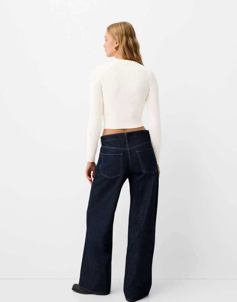 Bershka Bershka round neck sweater in white 2