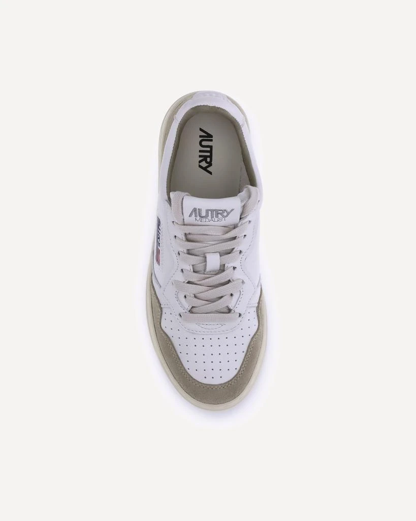 Autry Medalist Low Sneakers 6