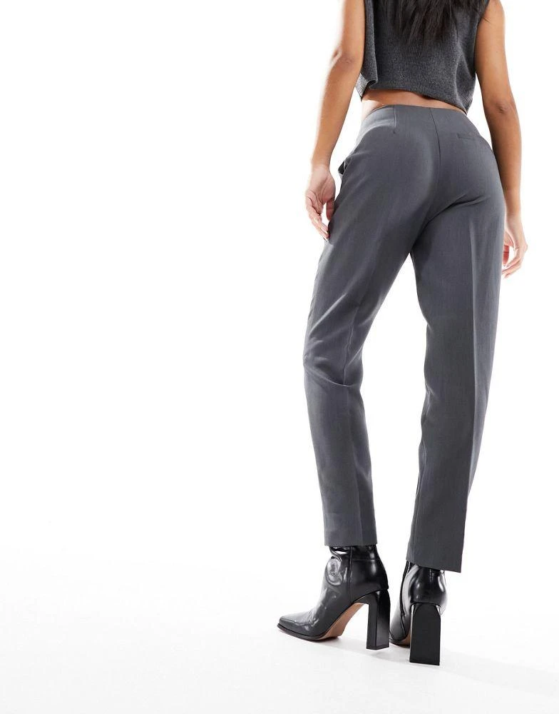 Pimkie Pimkie tailored straight leg trousers in grey 4