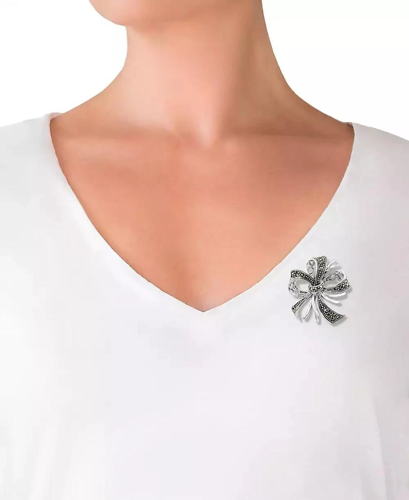 Macy
s Marcasite (0.34 ct. t.w.) Bow Brooch Pin in Sterling Silver 3