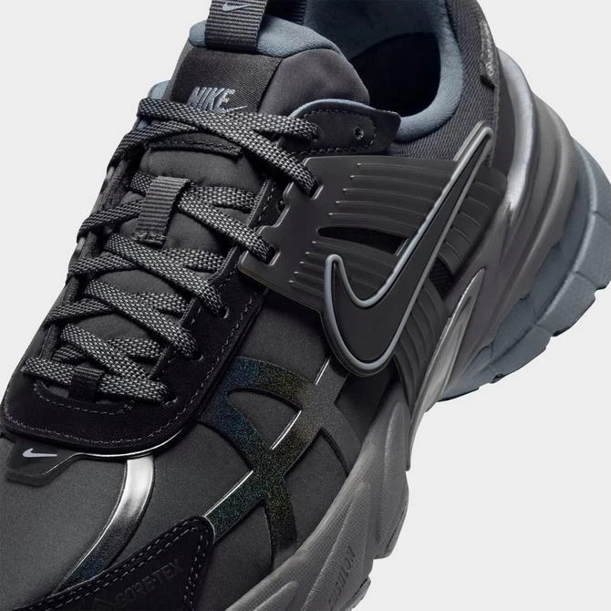 NIKE Women's Nike V2K Run GORE-TEX Waterproof Casual Shoes 5