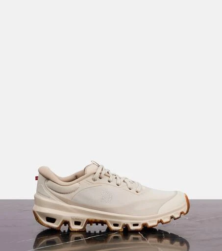 Loewe x On Cloudventure 2.0 running shoes 4